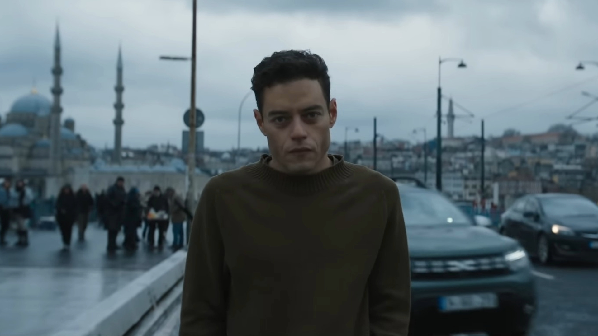 ‘El Amateur: Operación Venganza’: el thriller de espías con Rami Malek y Jon Bernthal estrena un nuevo avance