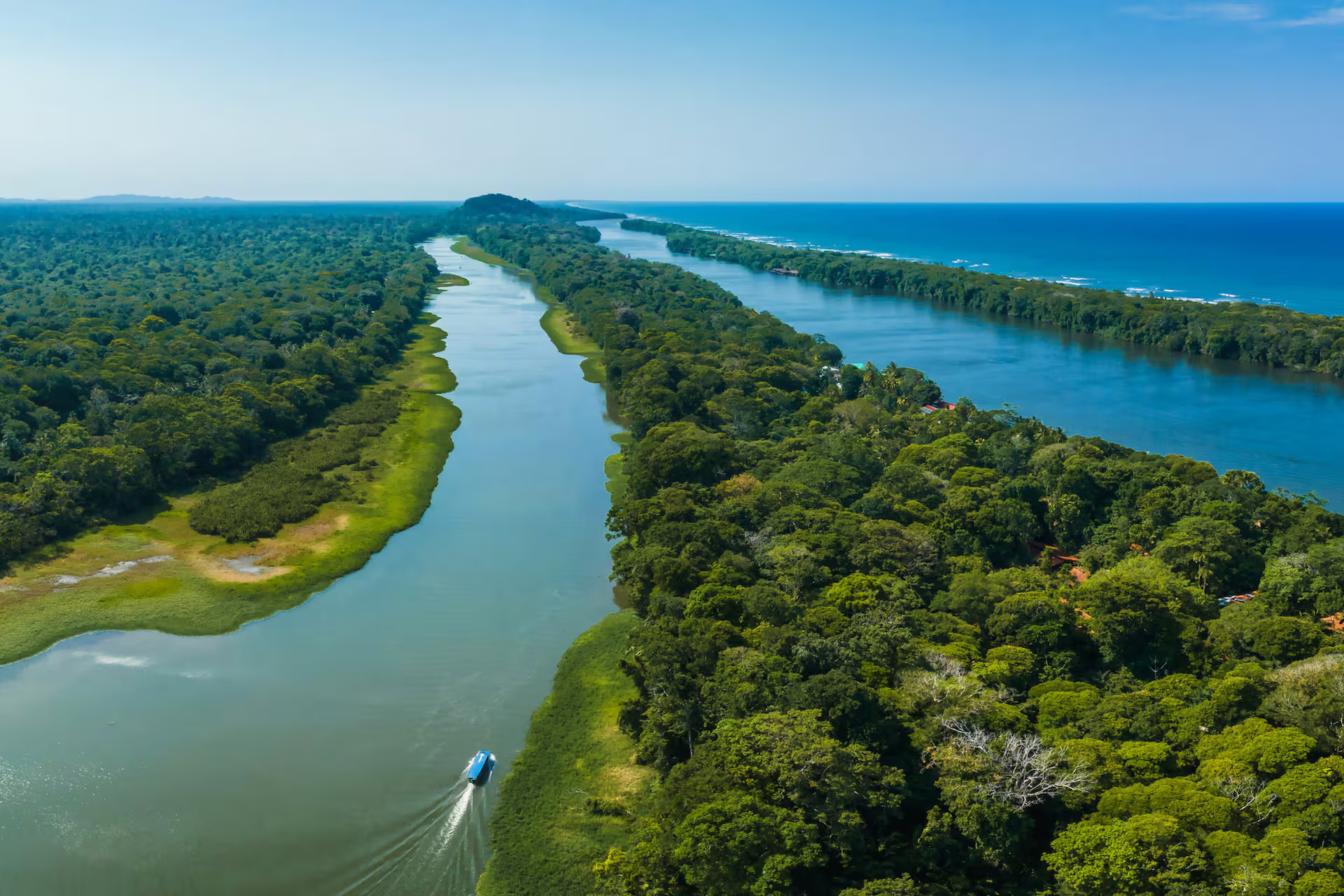 “La Venecia costarricence”, uno de los destinos más inesperados de Centroamérica