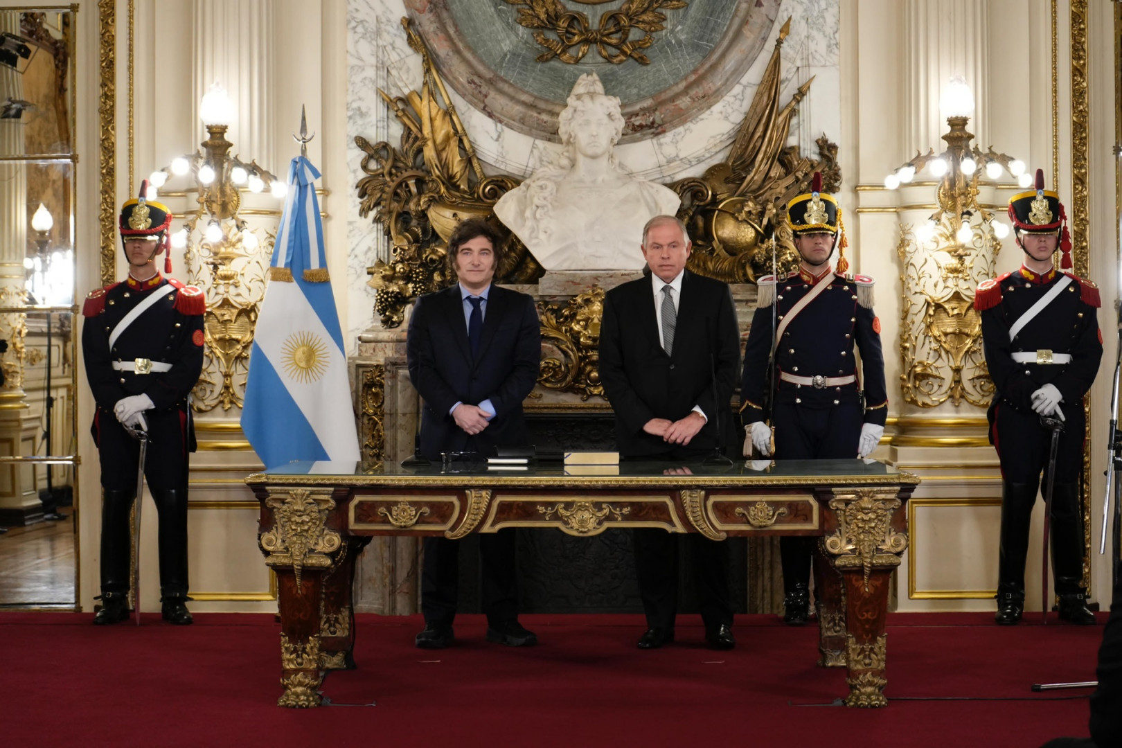 Continúan los Cambios en la Cancillería con Nuevas Designaciones